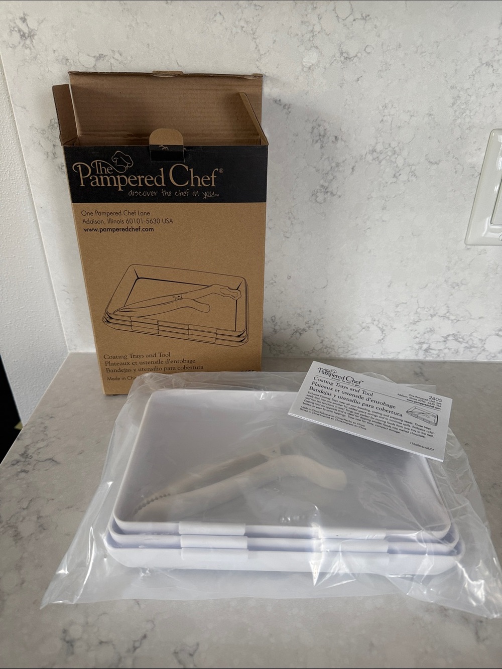 The Pampered Chef White Coating Trays with White Tool Set